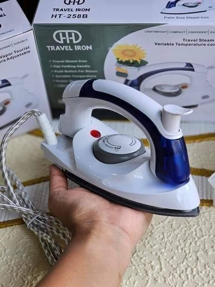 Portable Travel Steam Iron – Compact Mini Iron with Variable Temperature Control
