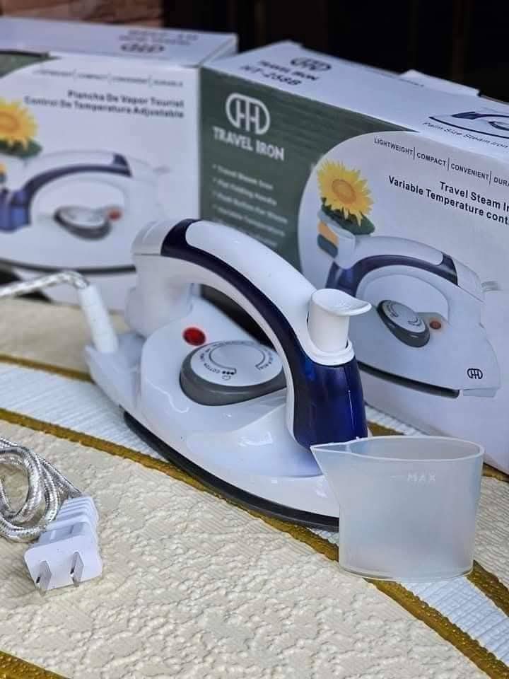 Portable Travel Steam Iron – Compact Mini Iron with Variable Temperature Control